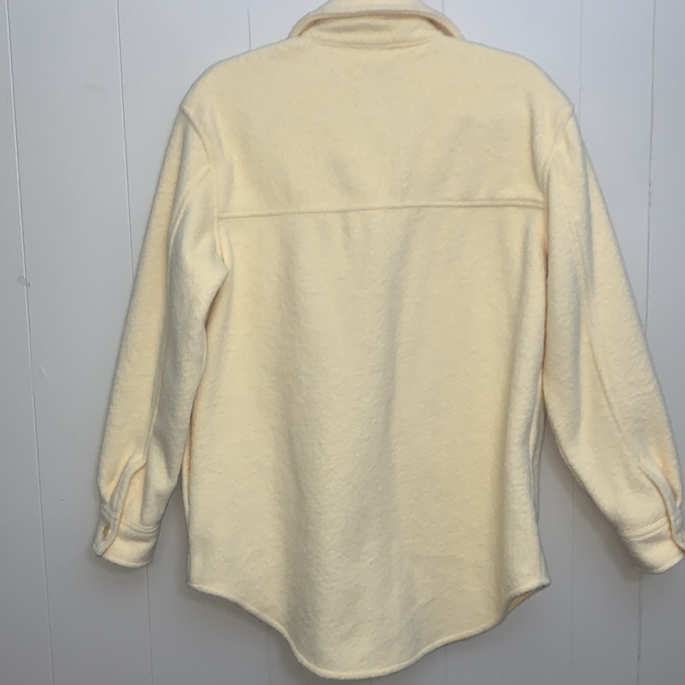 Yellow Shacket Fleece Warm Layer for Chilly Days - Picture 6 of 6